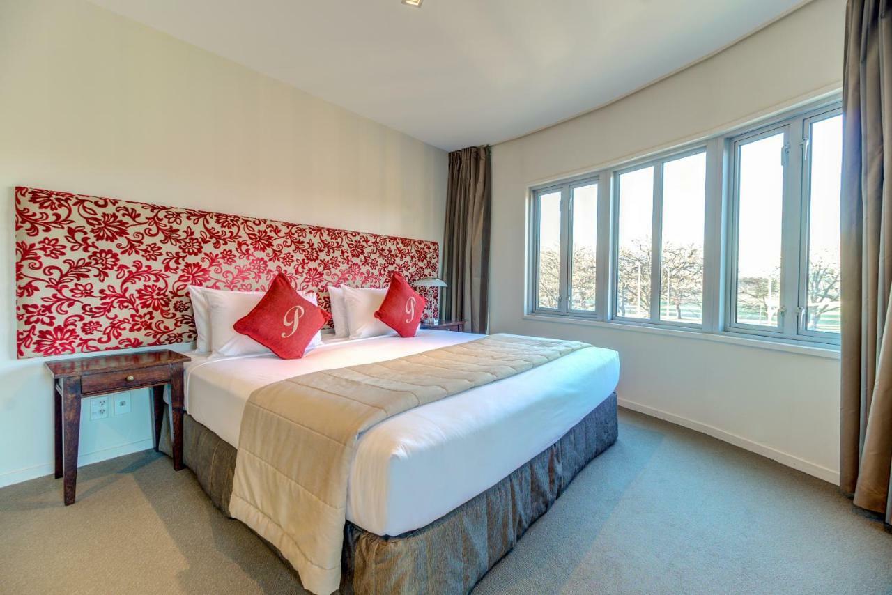 Parkview On Hagley Hotel Крайстчърч Екстериор снимка